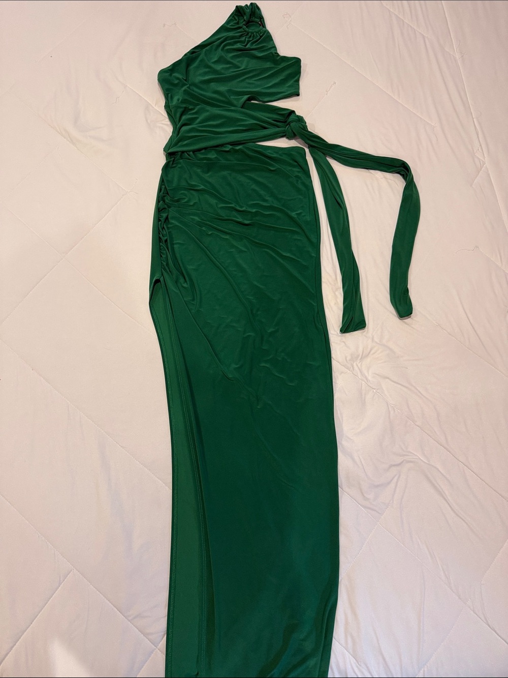 Fashion Nova Emerald Green One-Shoulder Evening Gown